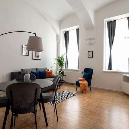 Pristine 1Br Steps From City By Hm Vienna Exterior photo